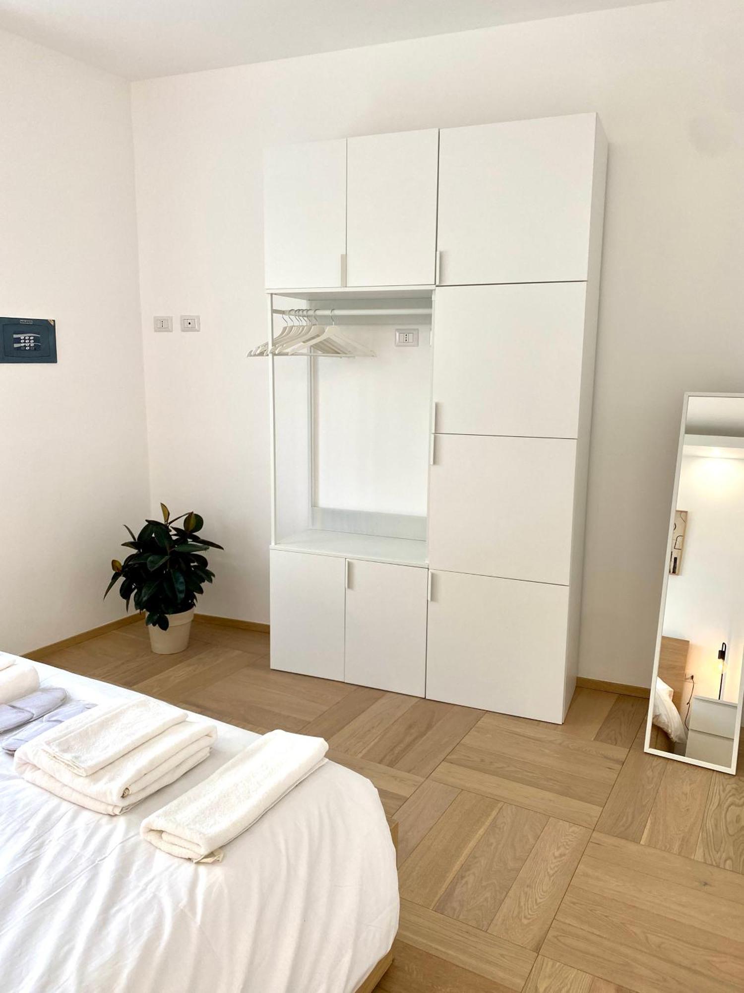Faenza 18, A Cozy Apartment Milan Luaran gambar